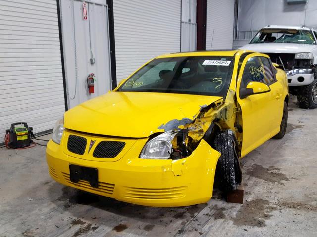 1G2AL18F687102937 - 2008 PONTIAC G5 YELLOW photo 2