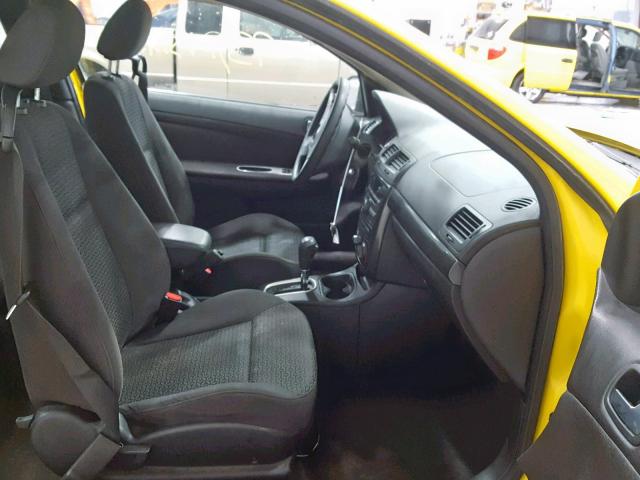 1G2AL18F687102937 - 2008 PONTIAC G5 YELLOW photo 5
