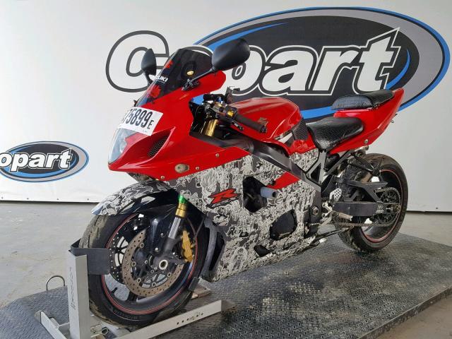 JS1GR7JA142103971 - 2004 SUZUKI GSX-R750 K RED photo 2