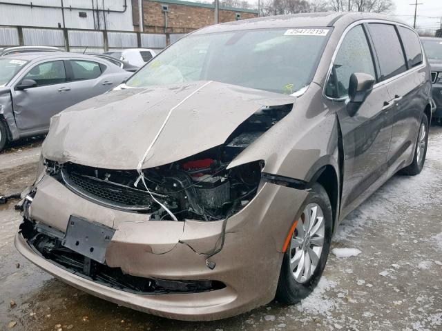 2C4RC1DG6HR804252 - 2017 CHRYSLER PACIFICA T BROWN photo 2