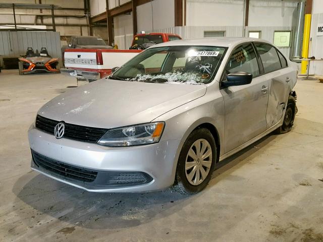 3VW2K7AJ6CM471796 - 2012 VOLKSWAGEN JETTA BASE 银色 照片 2