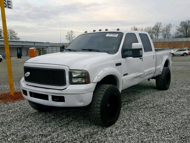 1FTWW31P26EB31075 - 2006 FORD F350 SRW S WHITE photo 2