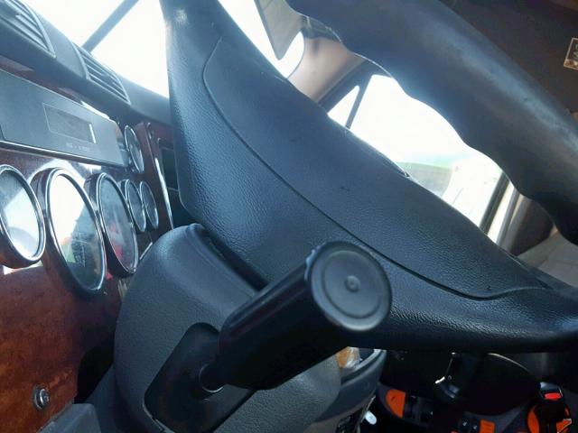 1FUJGLDR9BLAZ2507 - 2011 FREIGHTLINER CASCADIA 1 WHITE photo 8