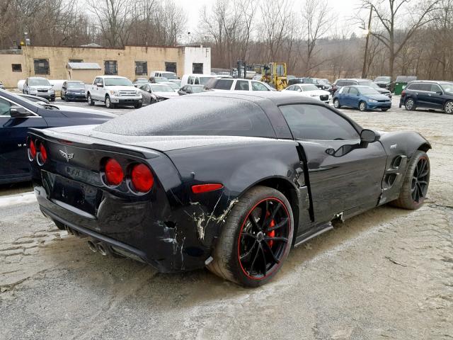 1G1YN2DT4C5800224 - 2012 CHEVROLET CORVETTE Z GRAY photo 4