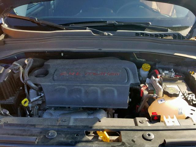 ZACCJAAT5GPD47305 - 2016 JEEP RENEGADE S ლურჯი ფოტო 7