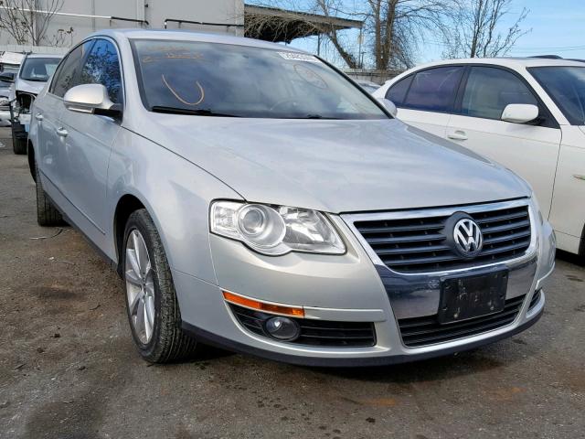 WVWJM7AN1AE080327 - 2010 VOLKSWAGEN PASSAT KOM SILVER photo 1