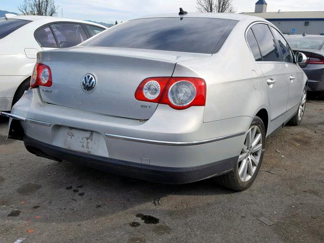 WVWJM7AN1AE080327 - 2010 VOLKSWAGEN PASSAT KOM SILVER photo 4