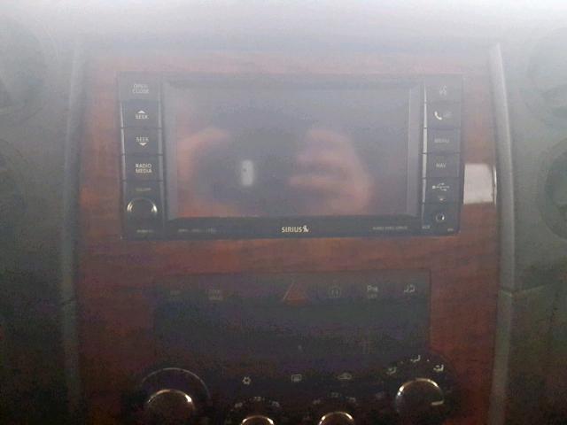 1J8HH58258C150266 - 2008 JEEP COMMANDER WHITE photo 10