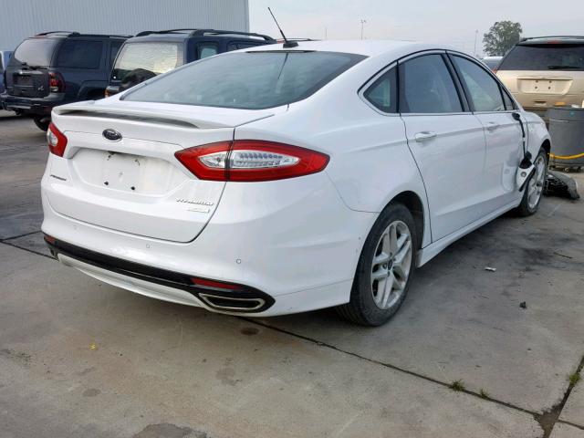 3FA6P0K99GR207956 - 2016 FORD FUSION TIT WHITE photo 4