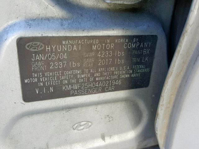 KMHWF25H04A021946 - 2004 HYUNDAI SONATA GL SILVER photo 10