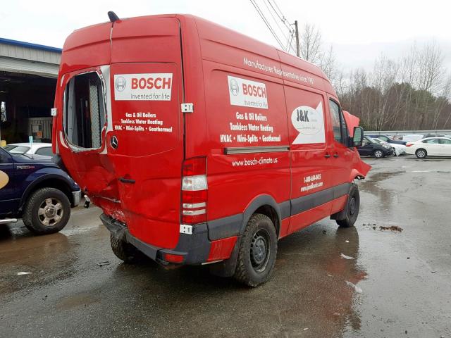 WD3PE7DD0GP325877 - 2016 MERCEDES-BENZ SPRINTER 2 RED photo 4