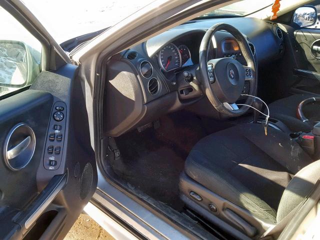 2G2WP552671190693 - 2007 PONTIAC GRAND PRIX SILVER photo 9