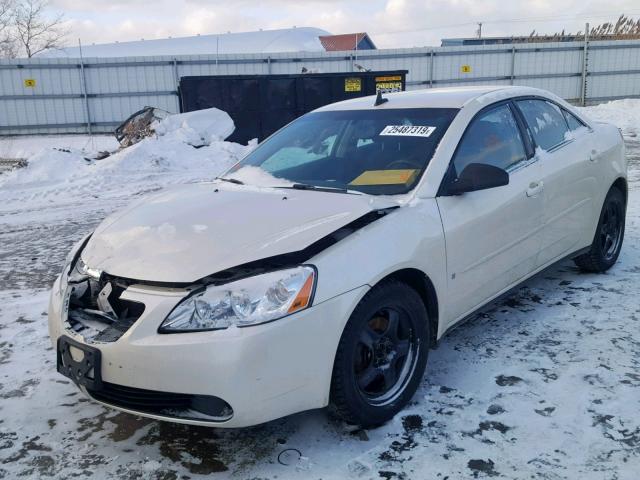 1G2ZG57B894200870 - 2009 PONTIAC G6 WHITE photo 2