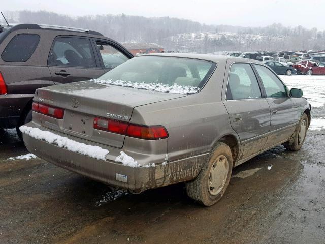 JT2BG22K6X0345521 - 1999 TOYOTA CAMRY LE BEIGE photo 4