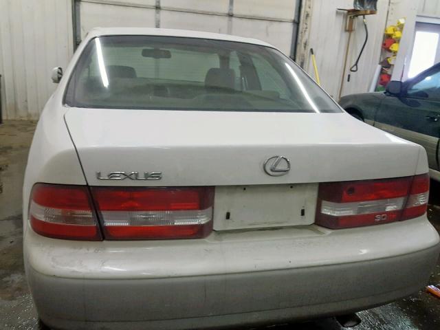 JT8BF28G210331845 - 2001 LEXUS ES 300 WHITE photo 9