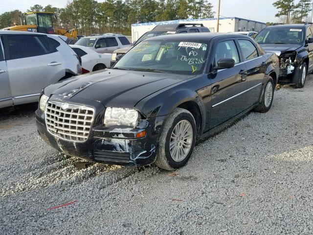 2C3KA43DX9H565428 - 2009 CHRYSLER 300 LX BLACK photo 2