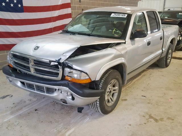 1D7HL38N04S548043 - 2004 DODGE DAKOTA QUA SILVER photo 2