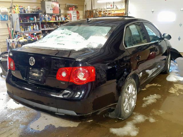 3VWCT81K56M851085 - 2006 VOLKSWAGEN JETTA TDI BLACK photo 4