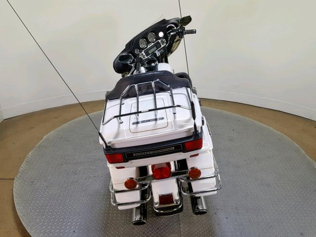 1HD1FC4197Y650799 - 2007 HARLEY-DAVIDSON FLHTCUI WHITE photo 9