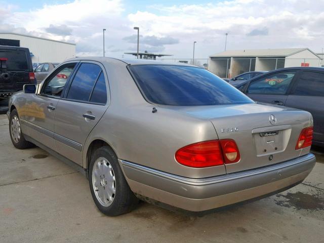 WDBJF55F2TJ001760 - 1996 MERCEDES-BENZ E 320 GOLD photo 3