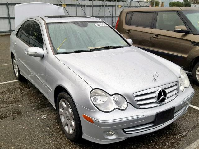 WDBRF56H56F741653 - 2006 MERCEDES-BENZ C 350 SILVER photo 1