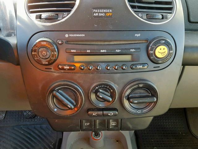 3VWEW31C17M519545 - 2007 VOLKSWAGEN NEW BEETLE Silber Foto 9