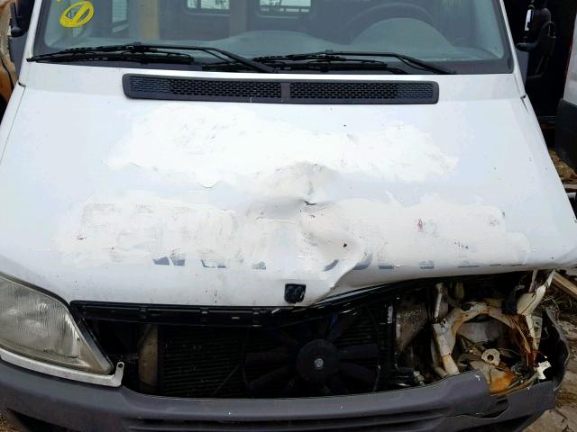 WD0PD644765961605 - 2006 DODGE SPRINTER 2 WHITE photo 7