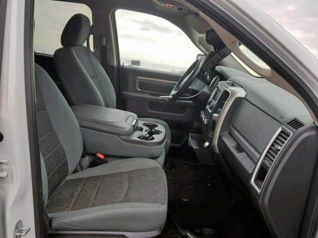 1C6RR7GT2FS771957 - 2015 RAM 1500 SLT WHITE photo 5