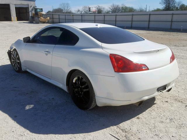 JNKCV64E88M111812 - 2008 INFINITI G37 BASE WHITE photo 3