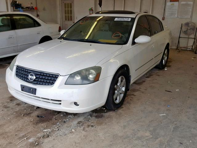 1N4BL11D65C115656 - 2005 NISSAN ALTIMA SE WHITE photo 2