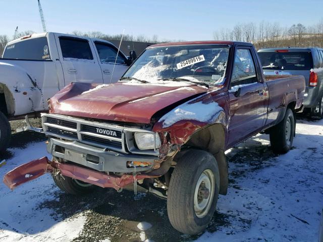 JT4RN64P3H5053891 - 1987 TOYOTA PICKUP RN6 MAROON photo 2