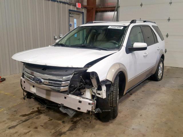 1FMDK07W28GA36700 - 2008 FORD TAURUS X E WHITE photo 2