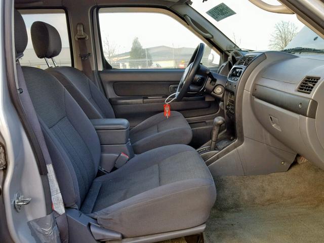 1N6ED27T54C464392 - 2004 NISSAN FRONTIER C SILVER photo 5