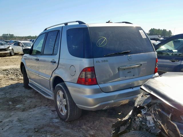 4JGAB57EX5A517591 - 2005 MERCEDES-BENZ ML 350 SILVER photo 3