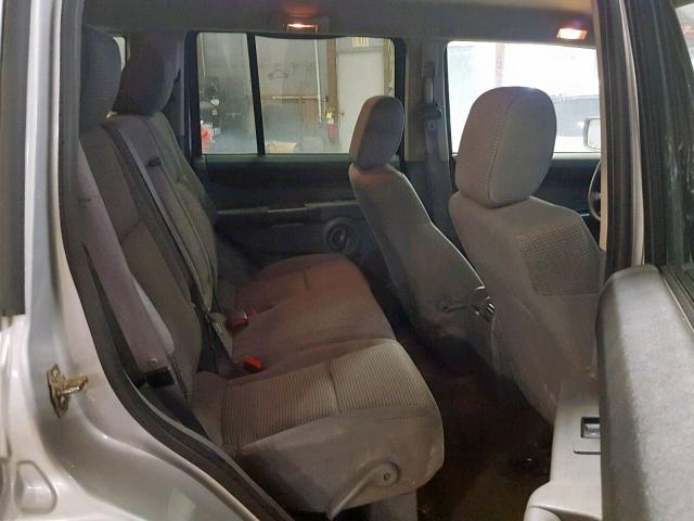 1J8HG48K36C195720 - 2006 JEEP COMMANDER SILVER photo 6