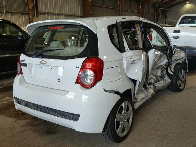 KL1TG6DE2BB133603 - 2011 CHEVROLET AVEO LT WHITE photo 4