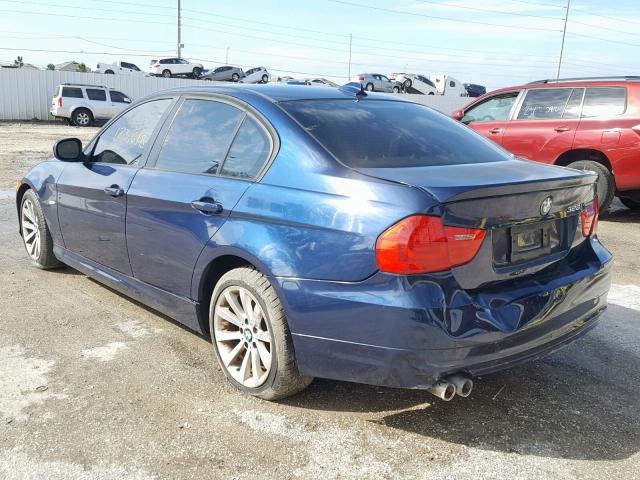 WBAPH7C50BE674031 - 2011 BMW 328 I BLUE photo 3