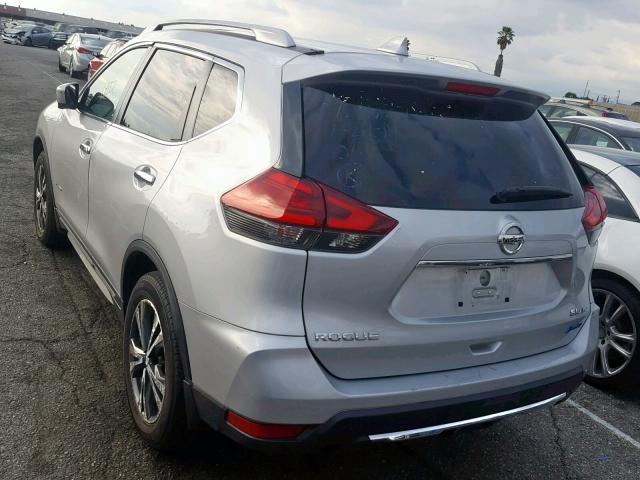 5N1ET2MVXHC826889 - 2017 NISSAN ROGUE SV H SILVER photo 3