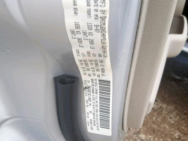 1J8HG68218C110629 - 2008 JEEP COMMANDER SILVER photo 10