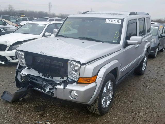 1J8HG68218C110629 - 2008 JEEP COMMANDER SILVER photo 2