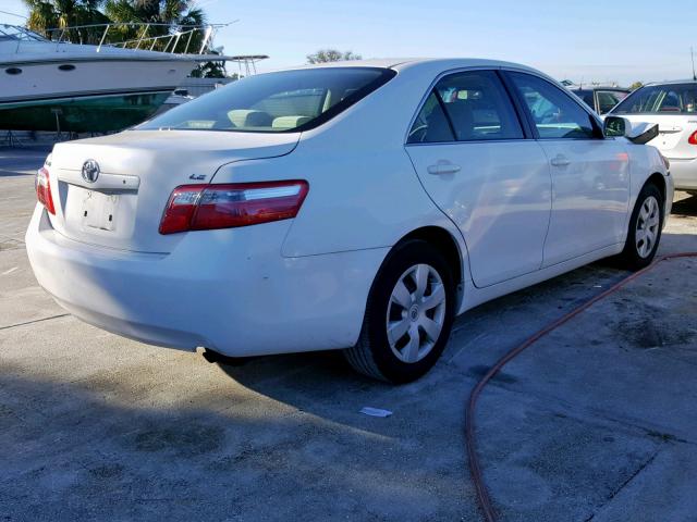 4T4BE46K89R134207 - 2009 TOYOTA CAMRY BASE WHITE photo 4