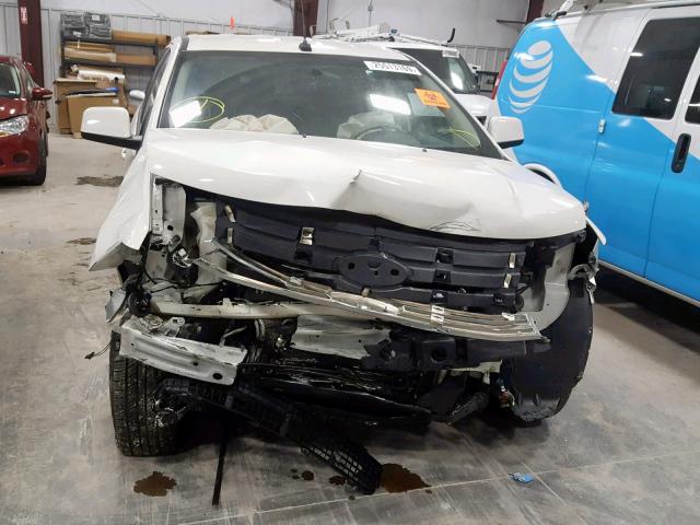 2FMDK38C39BA92756 - 2009 FORD EDGE SEL WHITE photo 7