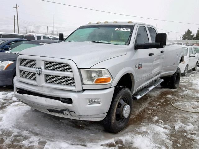 3D73Y4CL2BG531997 - 2011 DODGE RAM 3500 SILVER photo 2