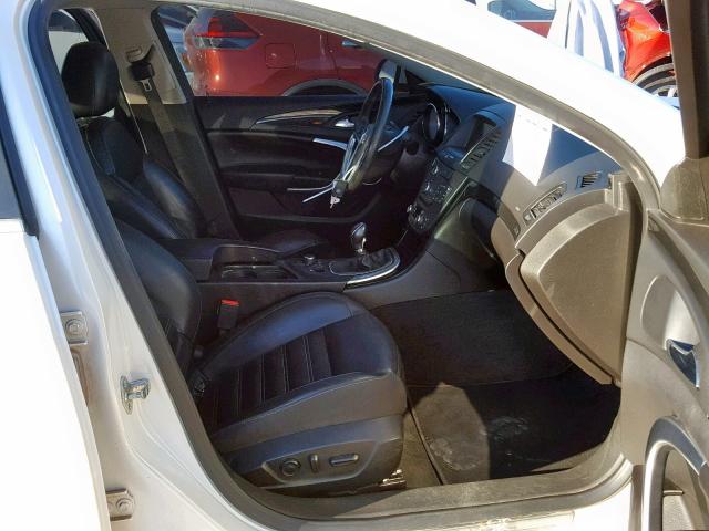 2G4GV5GV6C9134127 - 2012 BUICK REGAL GS WHITE photo 5