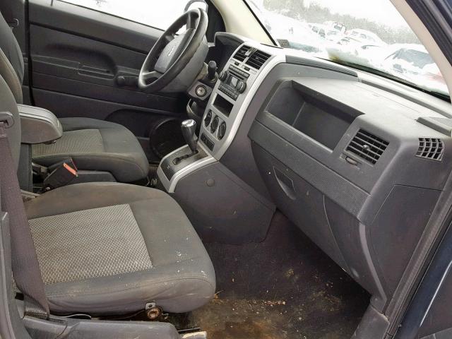 1J8FF47W48D632149 - 2008 JEEP COMPASS SP შავი ფოტო 5