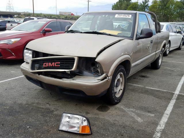 1GTCS19XXW8511027 - 1998 GMC SONOMA BEIGE photo 2