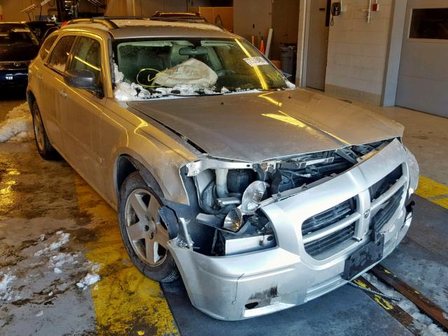 2D4FV48V45H509629 - 2005 DODGE MAGNUM SXT GRAY photo 1