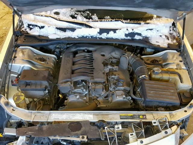 2D4FV48V45H509629 - 2005 DODGE MAGNUM SXT GRAY photo 7