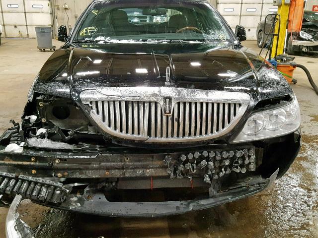 1LNHM82W46Y624865 - 2006 LINCOLN TOWN CAR S BLACK photo 9