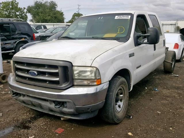 1FTSW30PX4EB32102 - 2004 FORD F350 SRW S WHITE photo 2